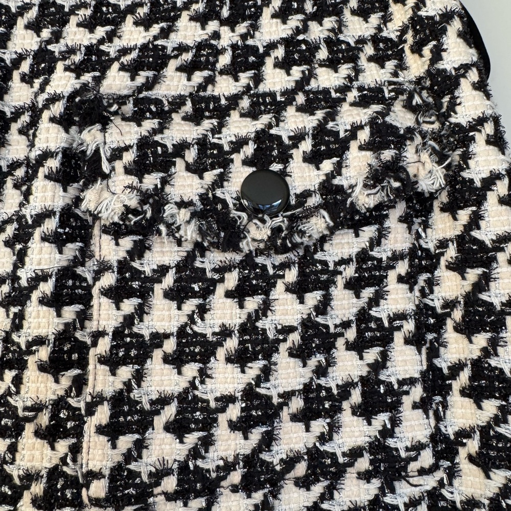 Veronica Beard Black and Cream Textured Blazer and Mini Skirt set - Picture 5 of 12